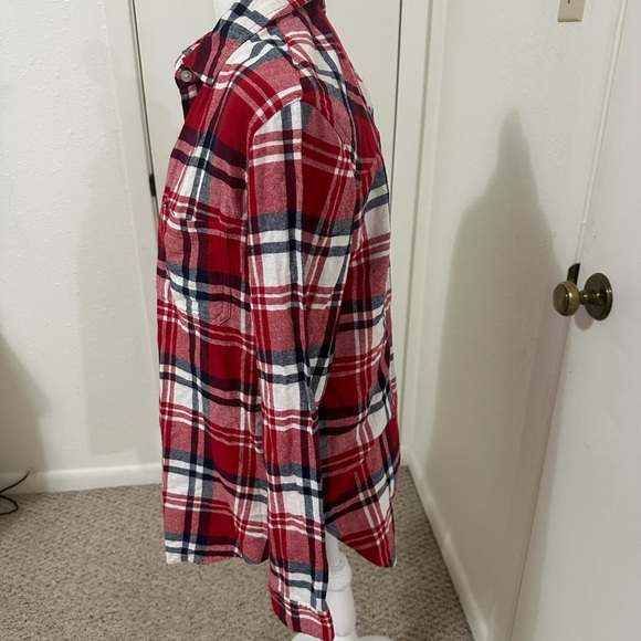 Gap women’s red and white holiday/ fall winter plaid flannel shirt Sz M - Picture 5 of 7